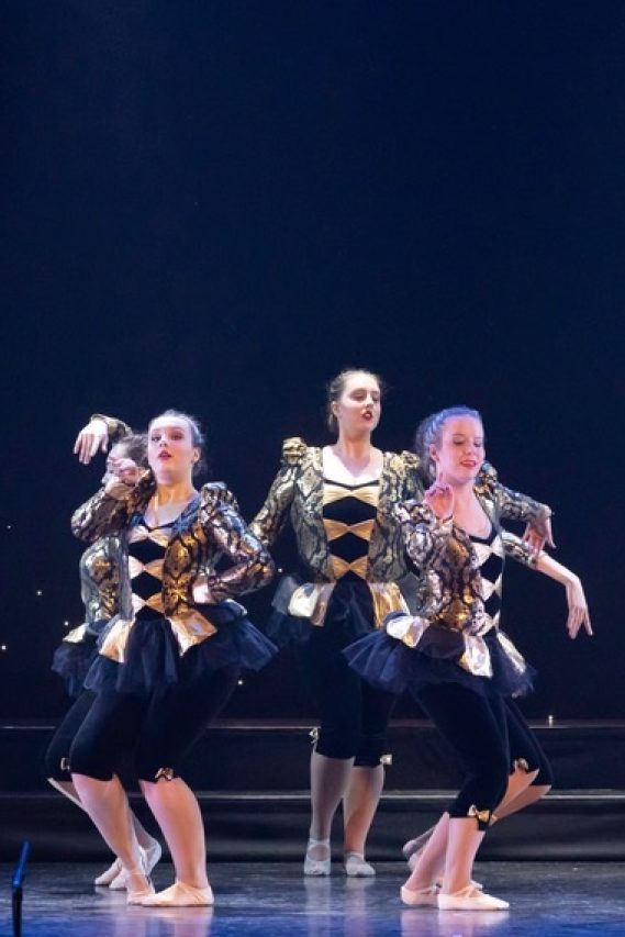 Dance Krazy 2022 645